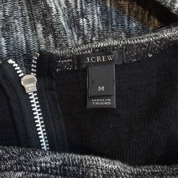 TEXTURED SWEATER WITH ZIPPER BACK - Picture 3 of 3